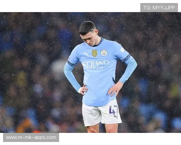 德布劳内手术刀传球穿透三线，助攻福登门前推射得手